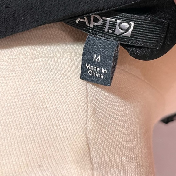 Apt 9 Sequined Ruffled Top - Picture 4 of 4